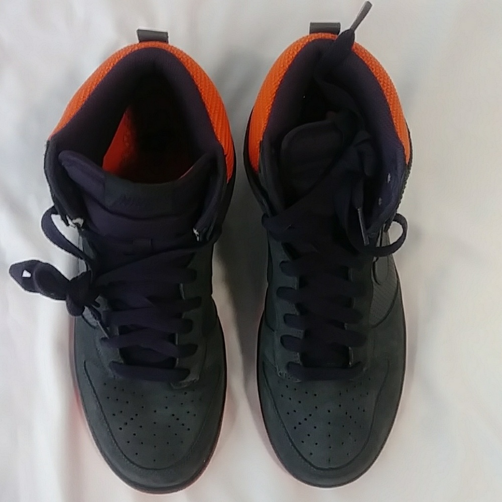 NIKE DUNK HIGH - Picture 2 of 4